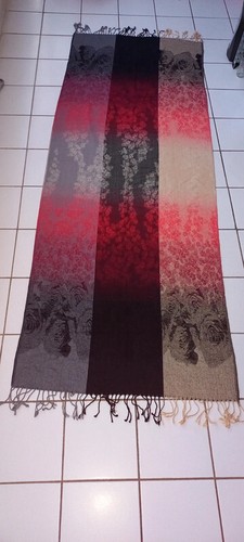 Foulard grand écharpe - Écharpe, Étoile
